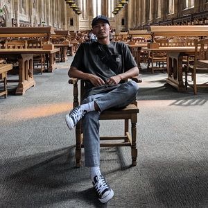 Meet your Posher, Jeremiah